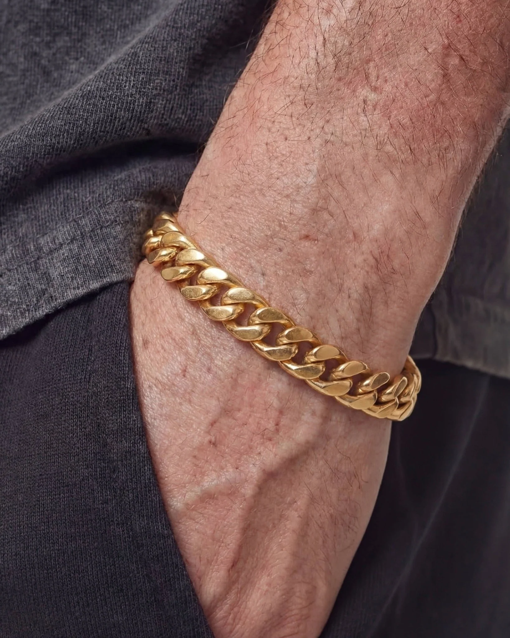 CLEAN CUBANA BRACELET. - 12MM GOLD - Image 4